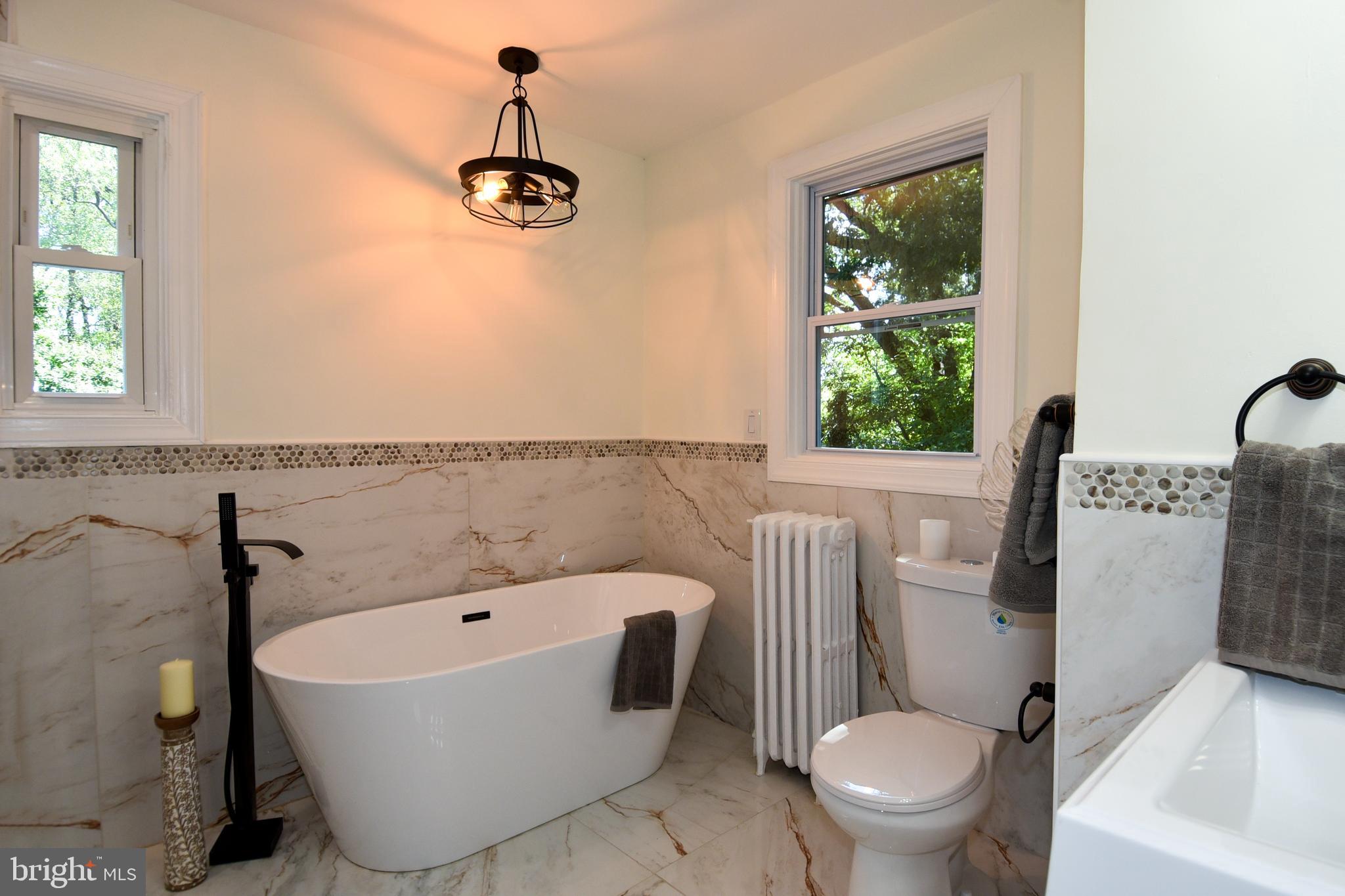 SEVEN OAKS - Residential