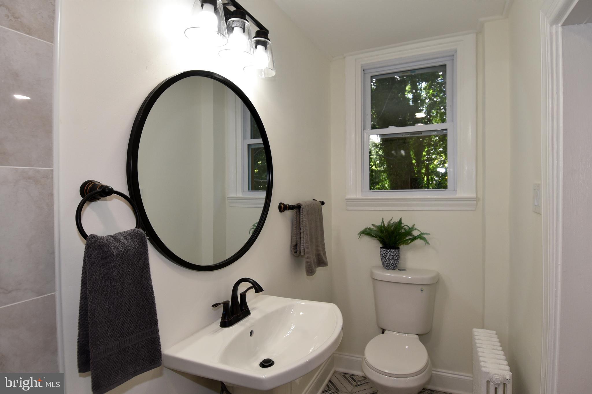 SEVEN OAKS - Residential