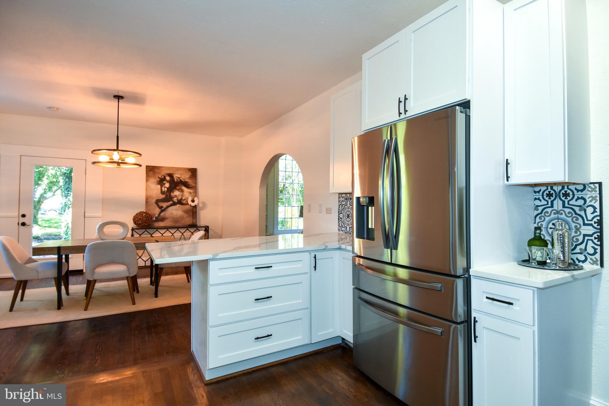 SEVEN OAKS - Residential