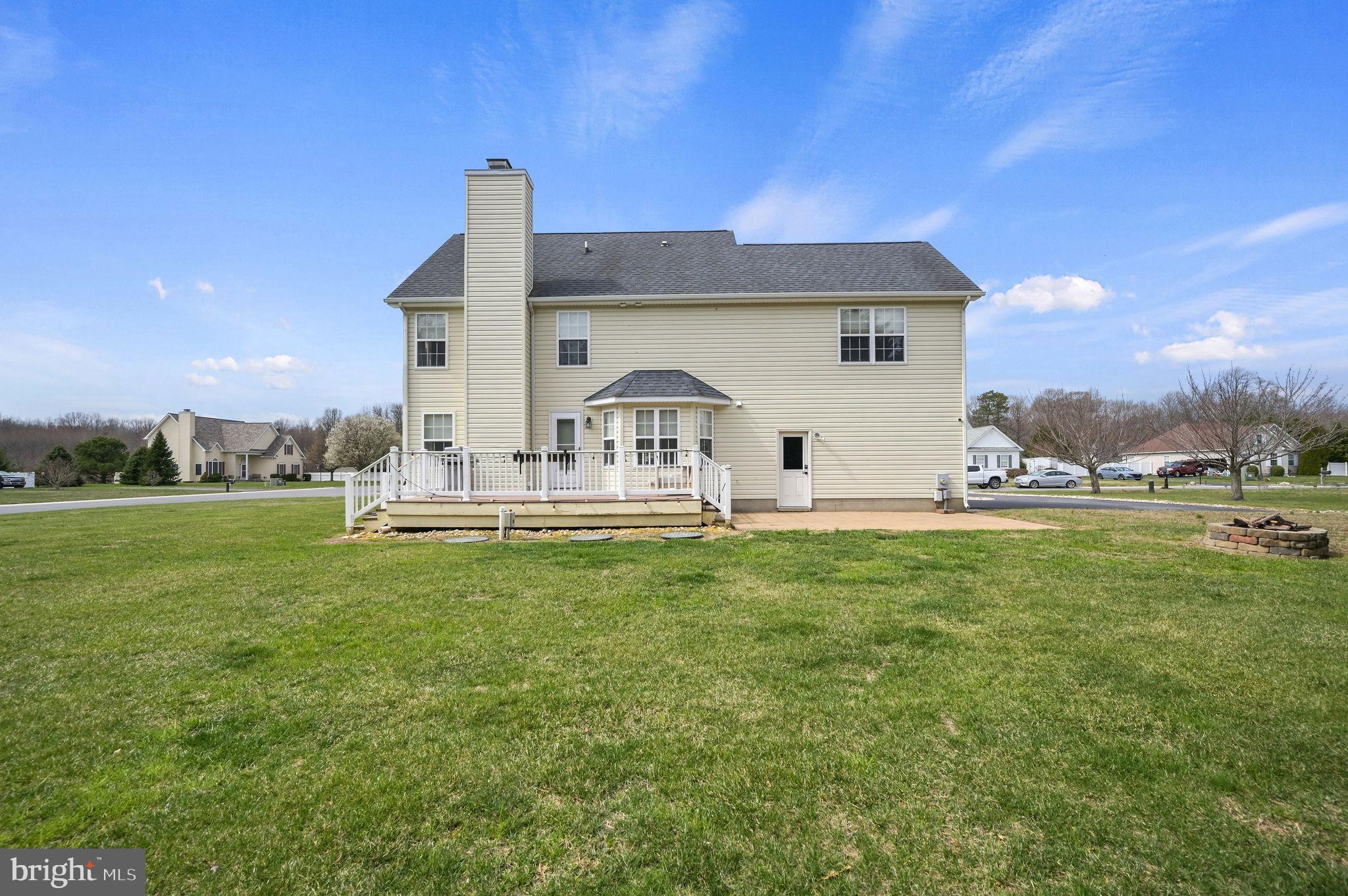 18 SPRINGFLOWER PLACE