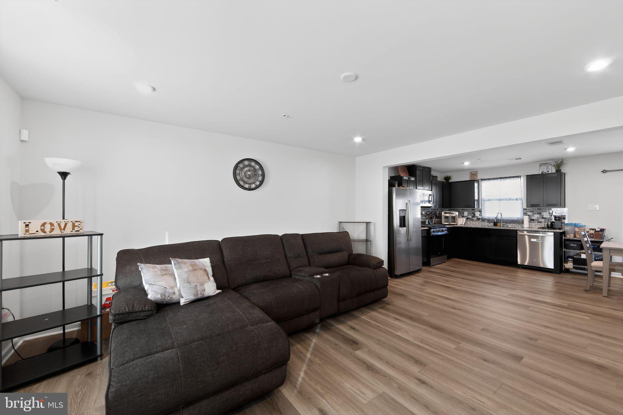 SOUTHVIEW - Residential