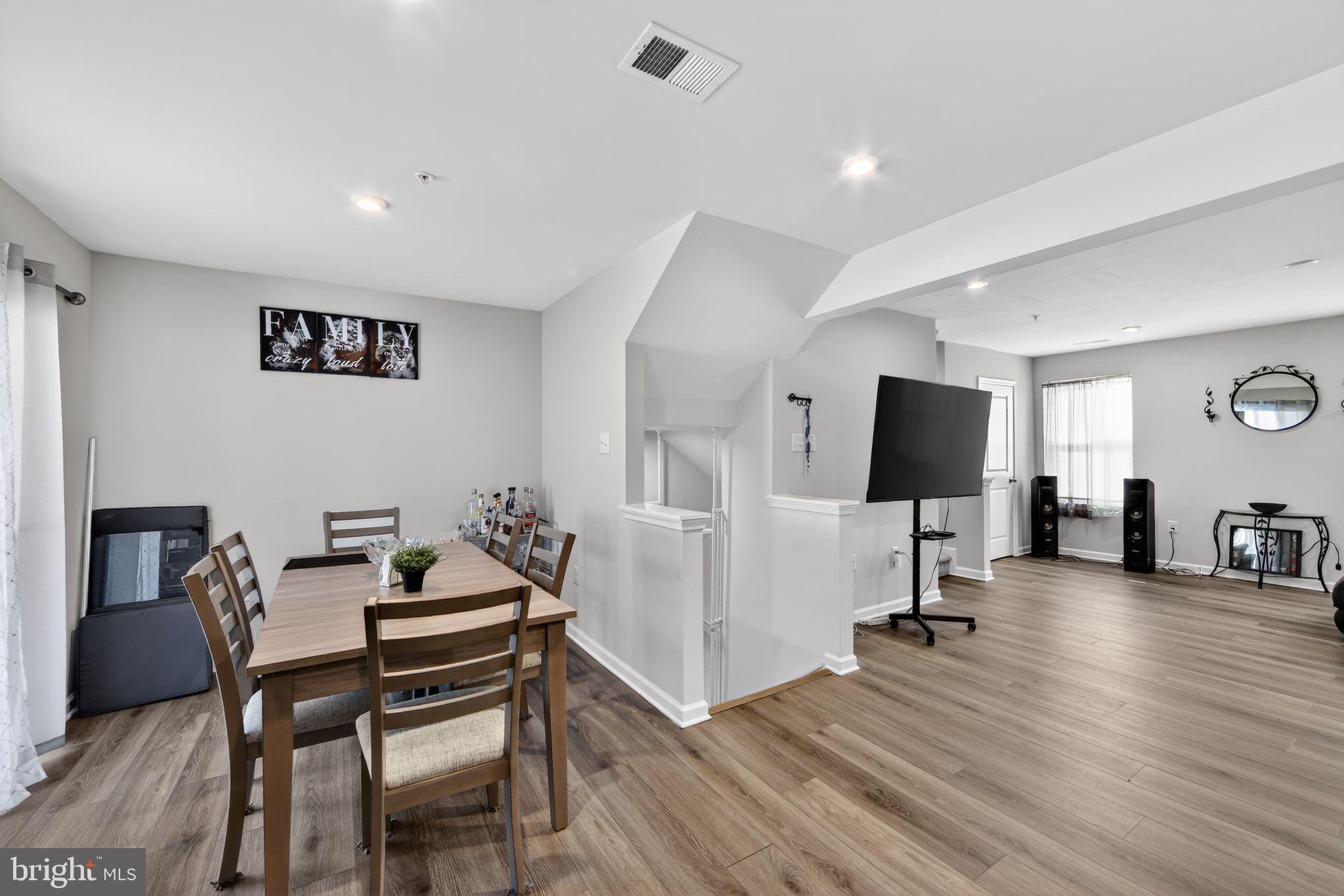 SOUTHVIEW - Residential