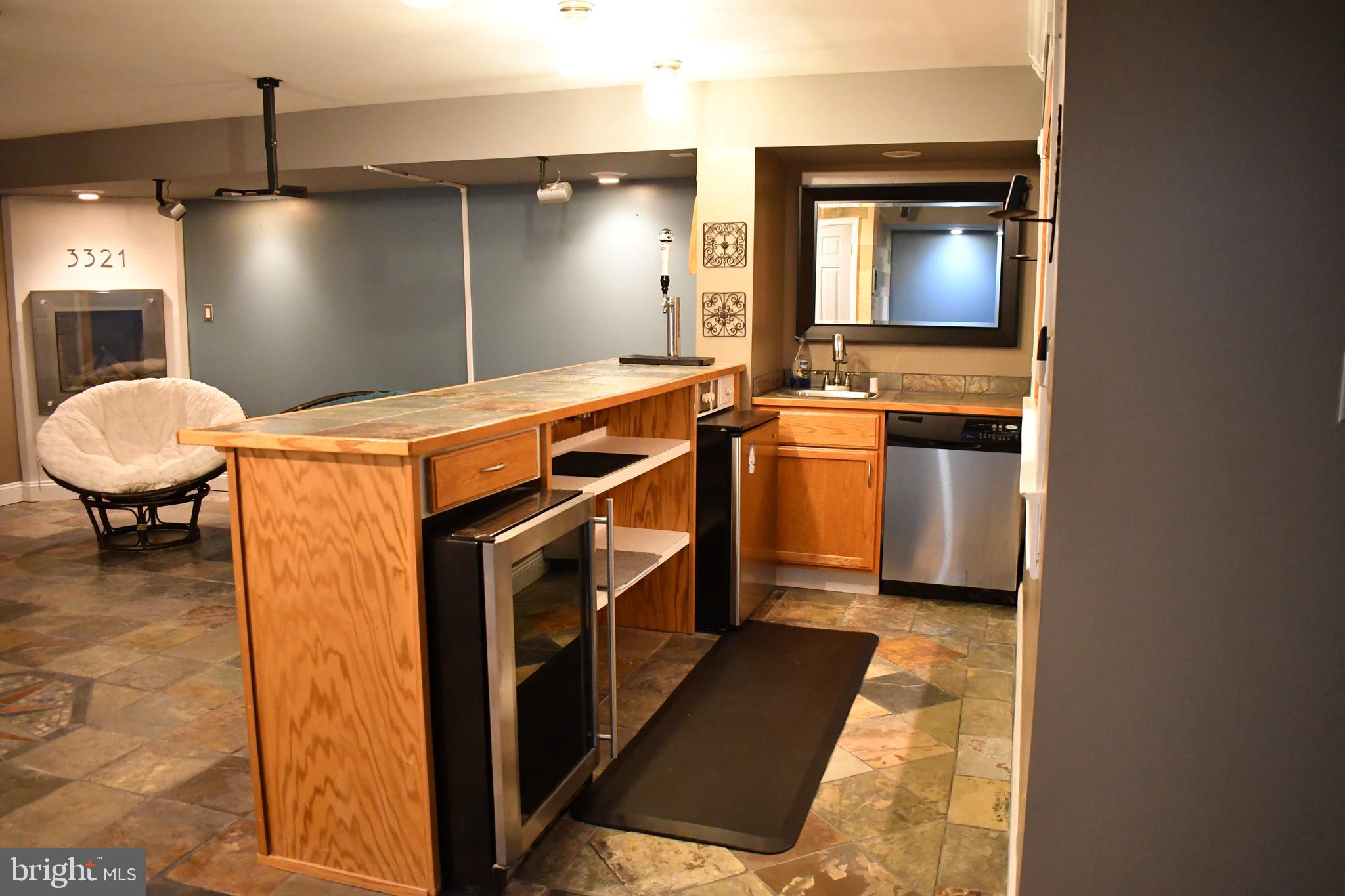 COKESBURY MANOR - Residential