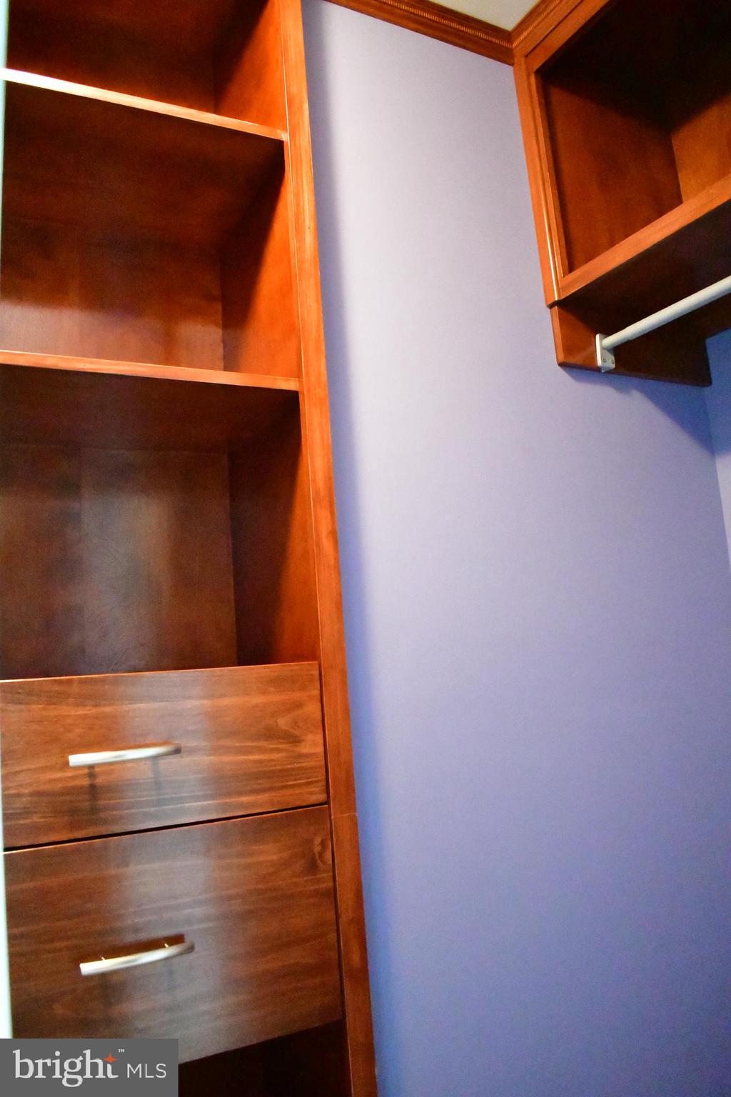 COKESBURY MANOR - Residential