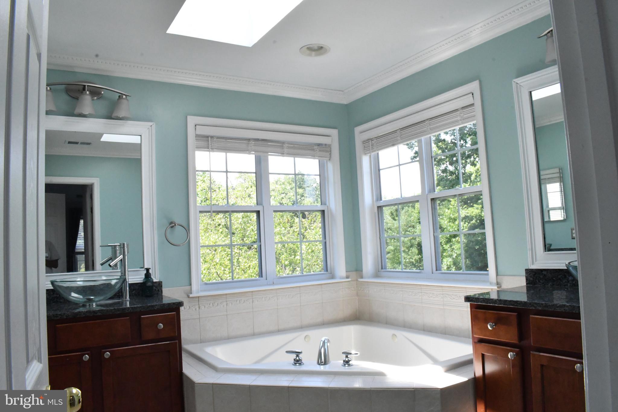 COKESBURY MANOR - Residential