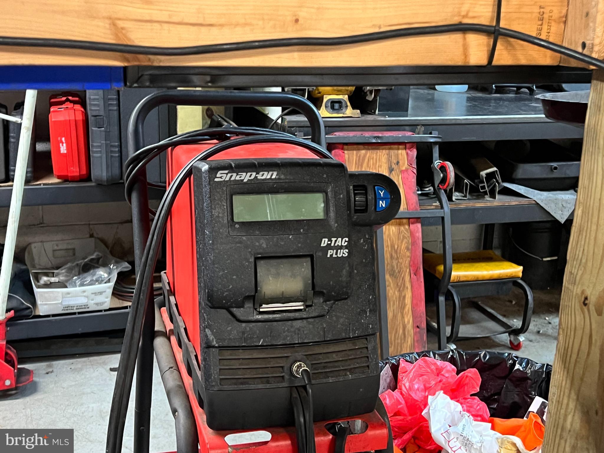 CITY PARK - Commercial Lease