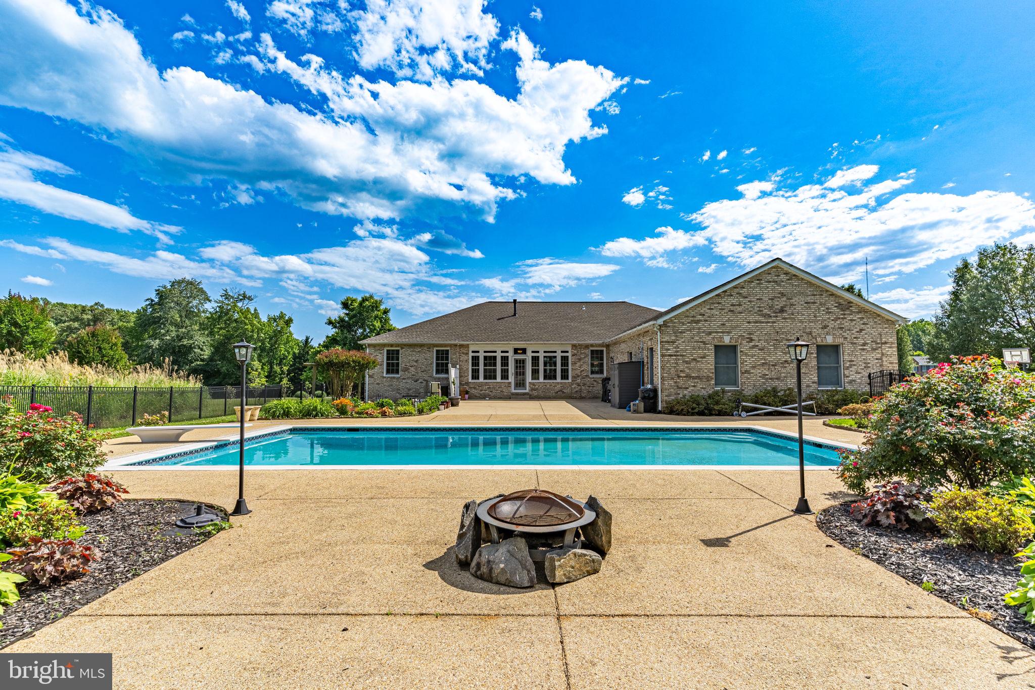 CANTERBURY ESTATES - Residential