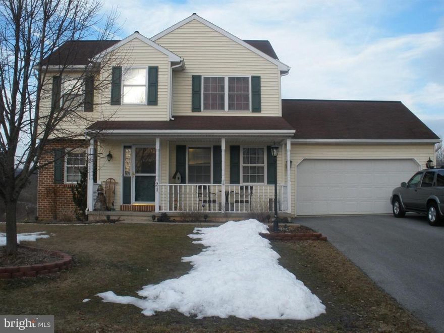 Beautiful 2 story on a large lot that backs to open space. Finished family room and work shop area in the lower level.  Master bedroom with large walk-in-closet, formal dining room, breakfast nook and lots of upgrades.