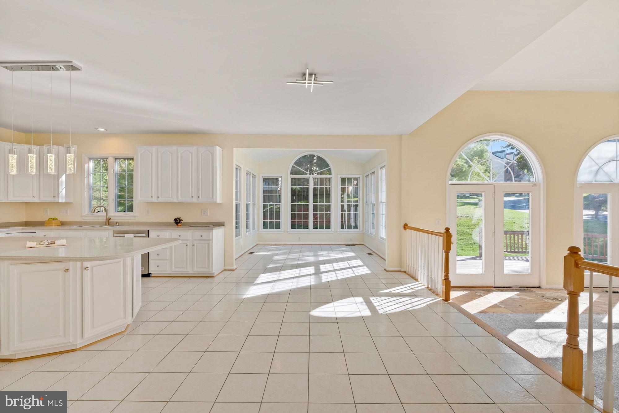 FALLS FARM - Residential