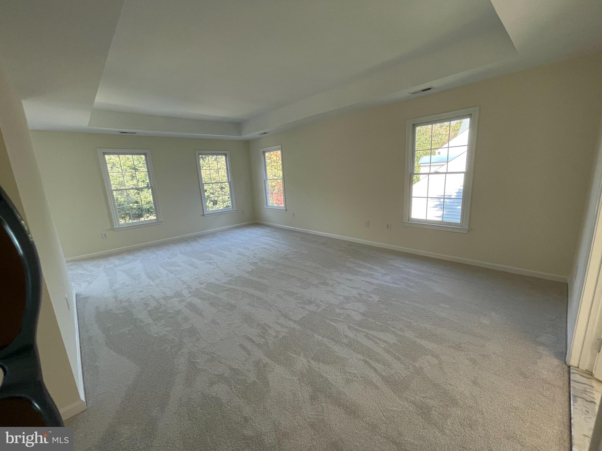 FALLS FARM - Residential