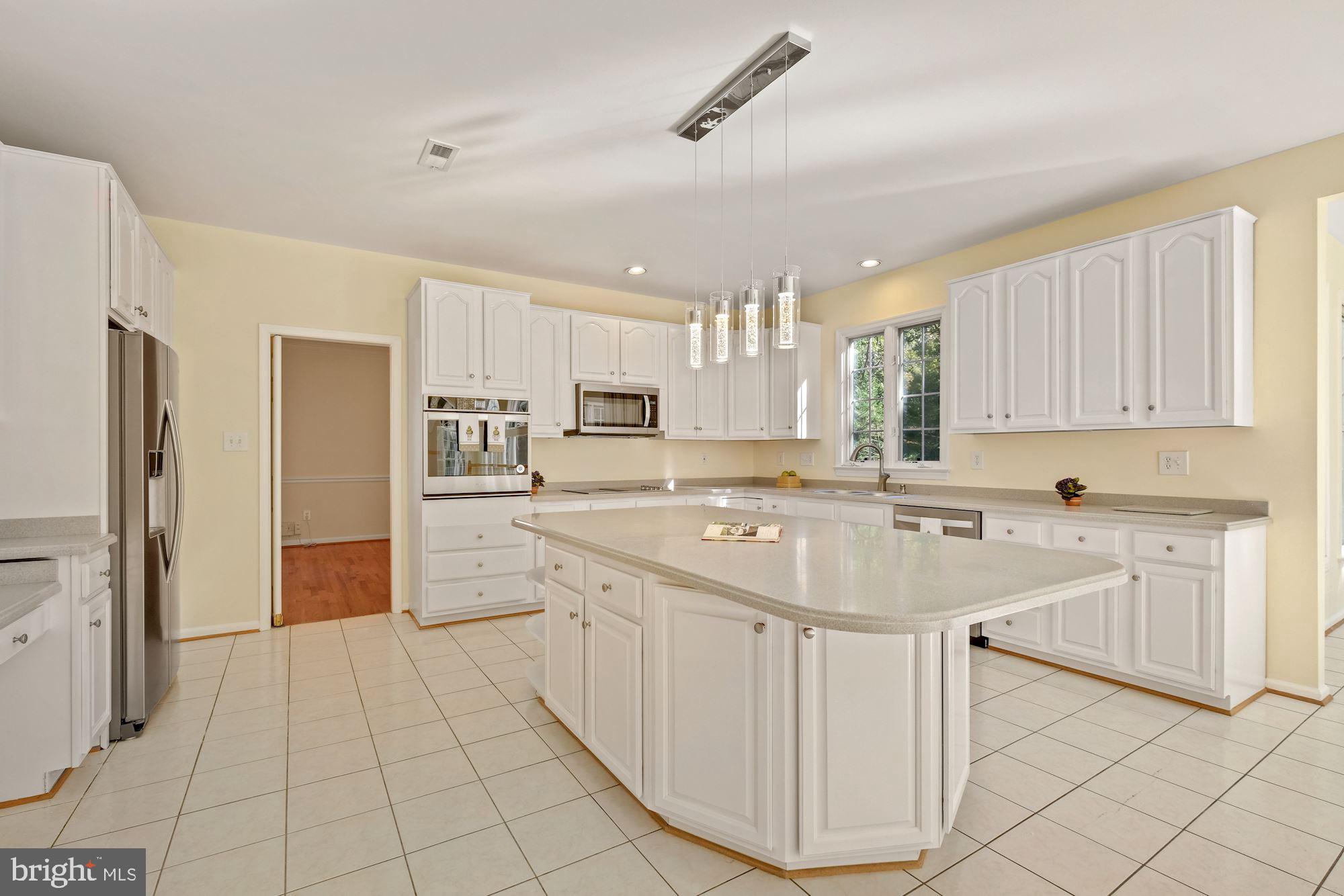 FALLS FARM - Residential