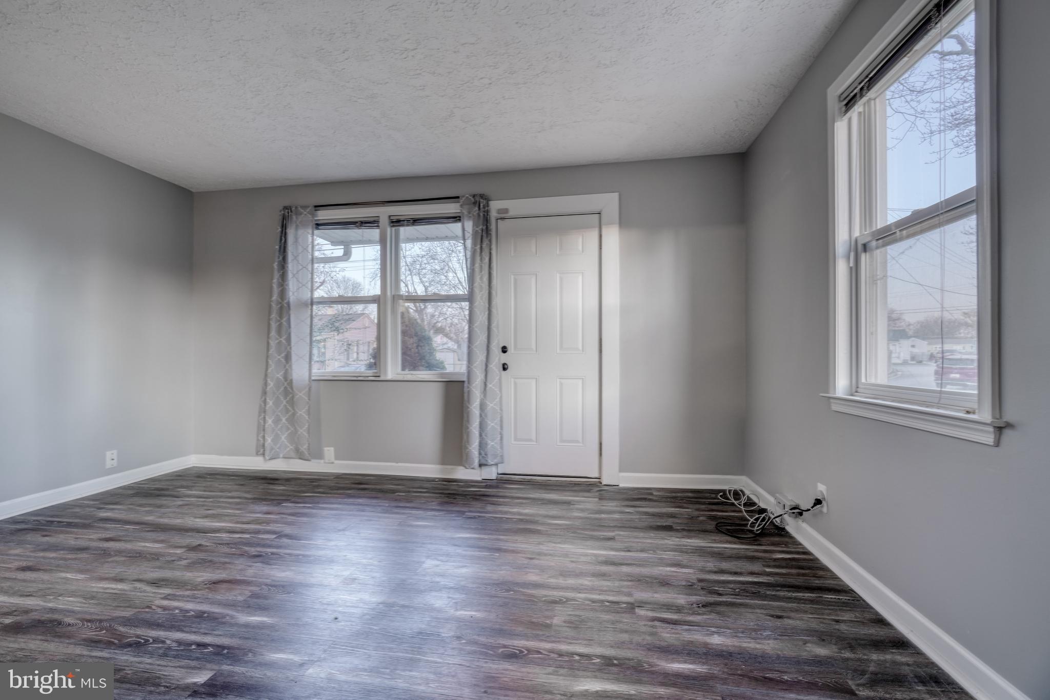 SWAN MEADOWS - Residential