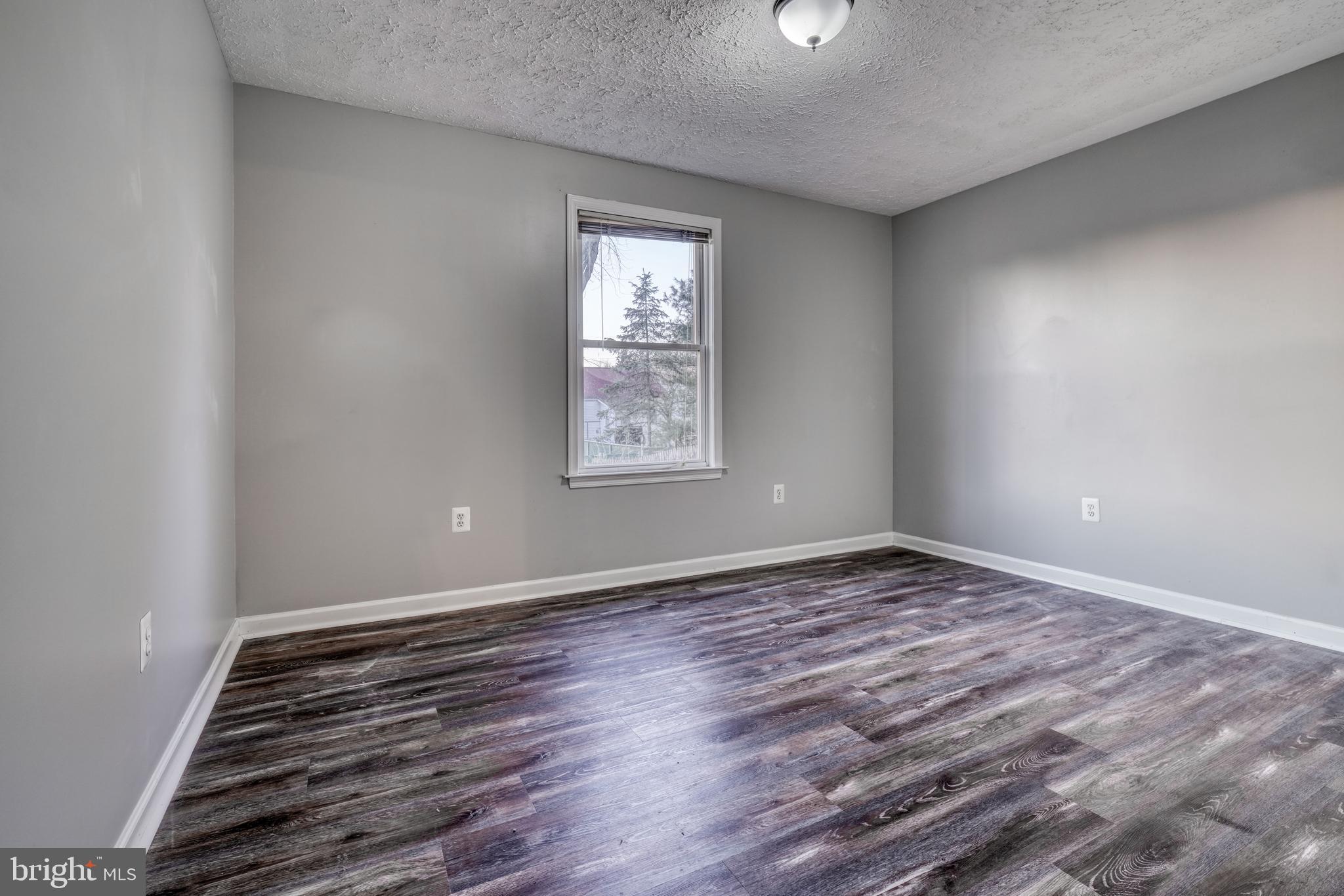 SWAN MEADOWS - Residential