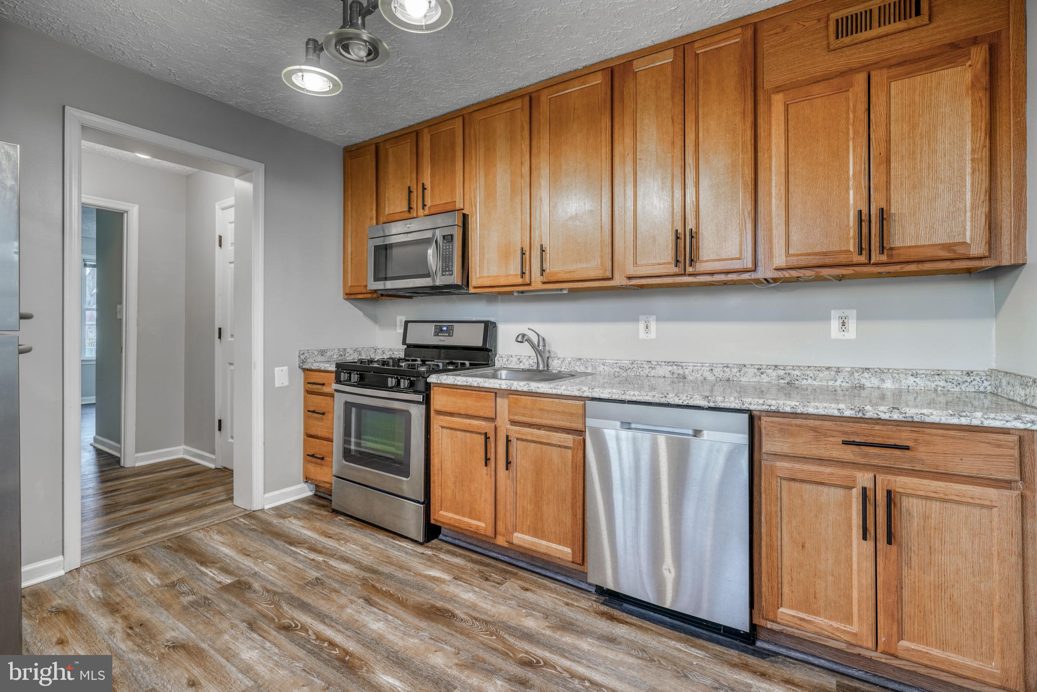 SWAN MEADOWS - Residential