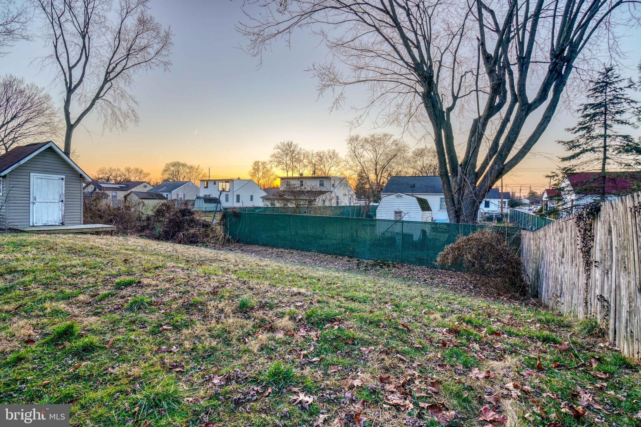 SWAN MEADOWS - Residential