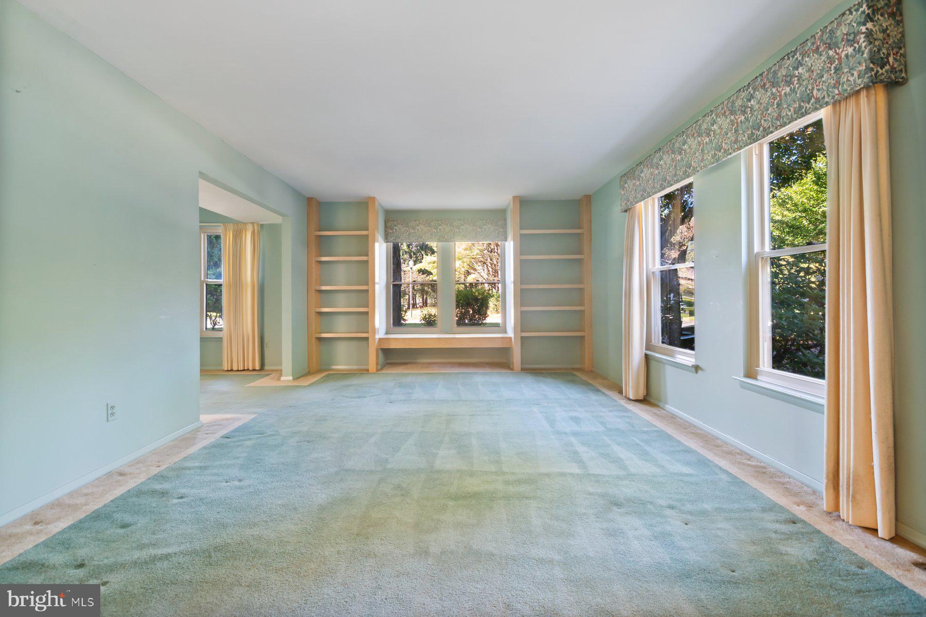 REISTERSTOWN - Residential