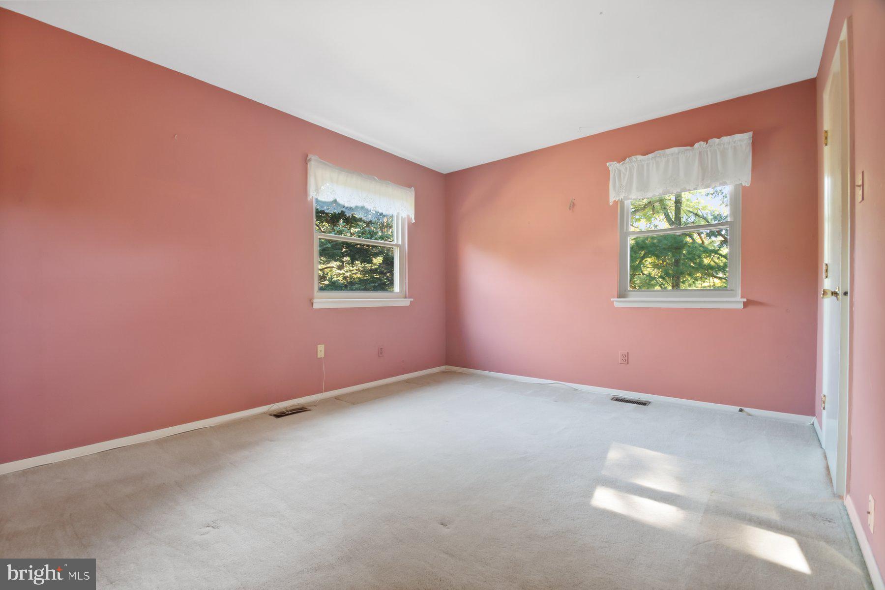 REISTERSTOWN - Residential