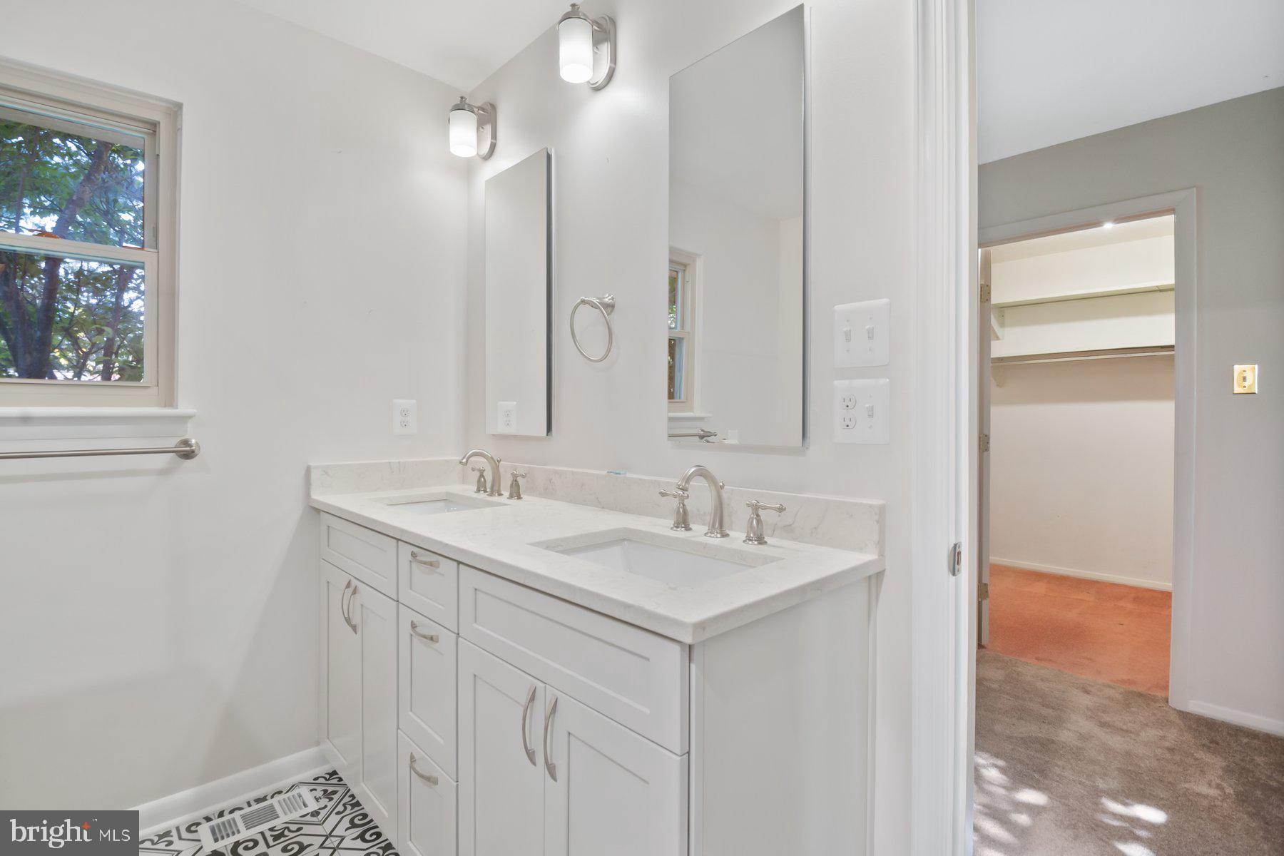 REISTERSTOWN - Residential