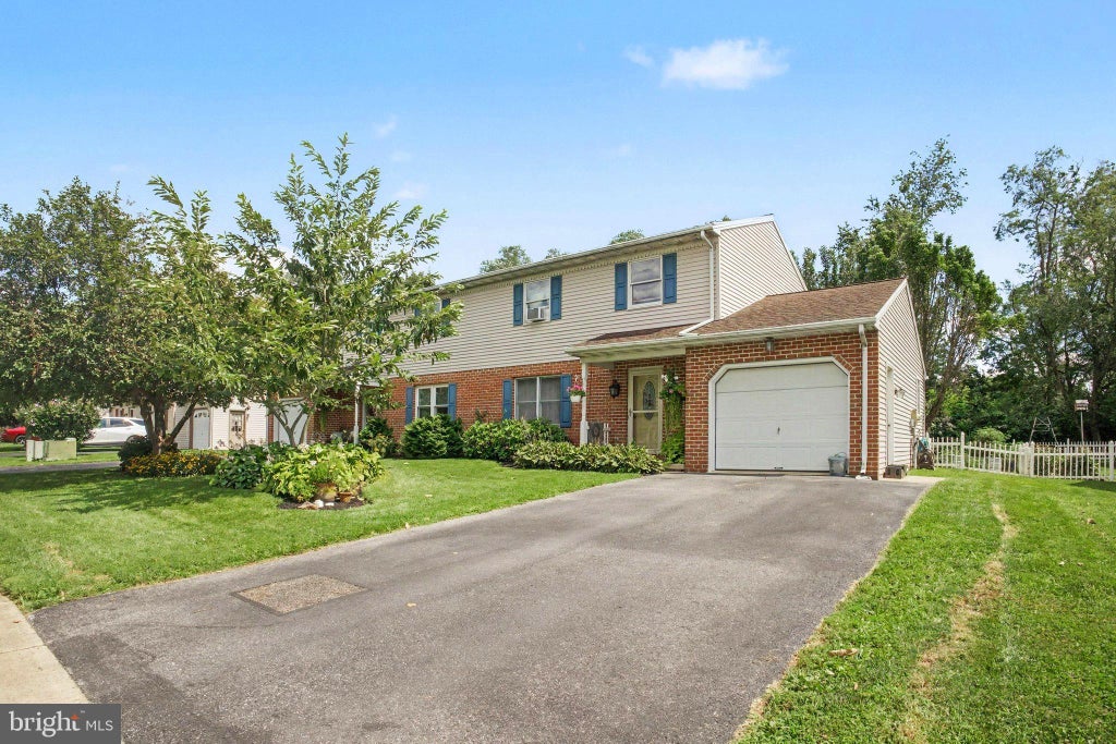 Photo of 103 S 2nd Street, DENVER, PA 17517 (MLS # PALA2093478)