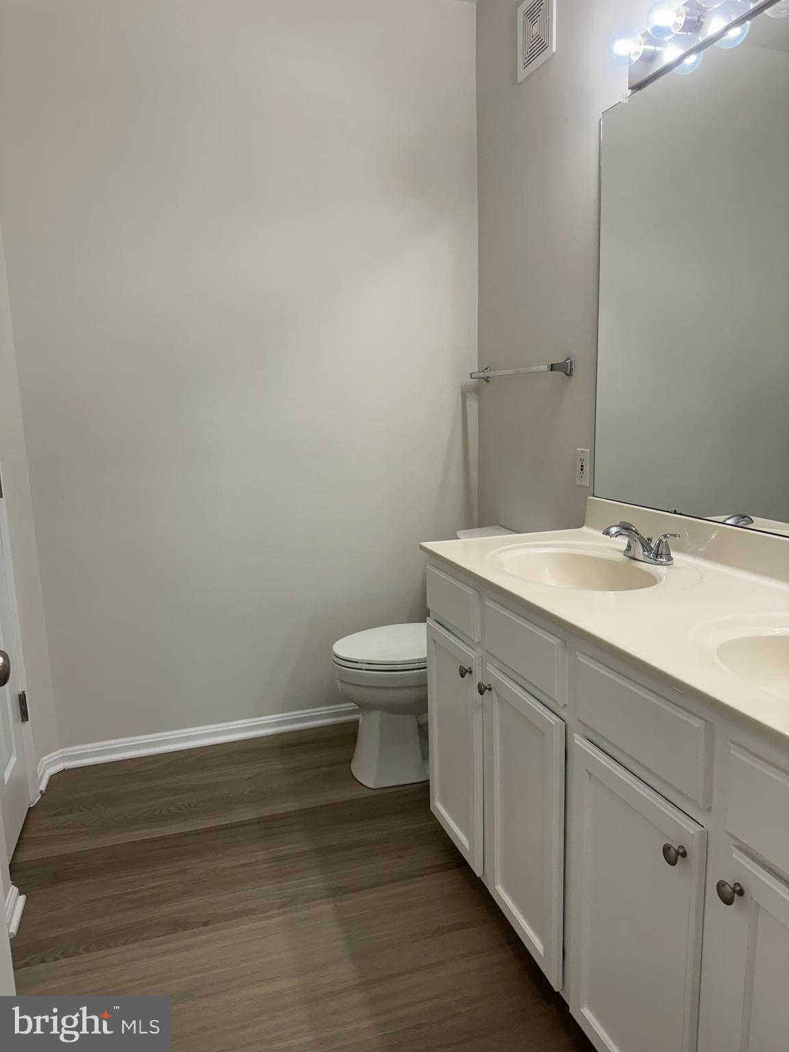 SCOTT'S CROSSING CONDO - Residential Lease