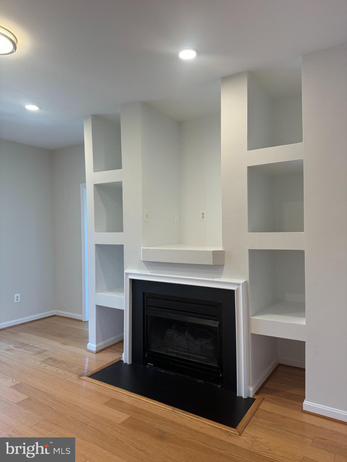 SCOTT'S CROSSING CONDO - Residential Lease