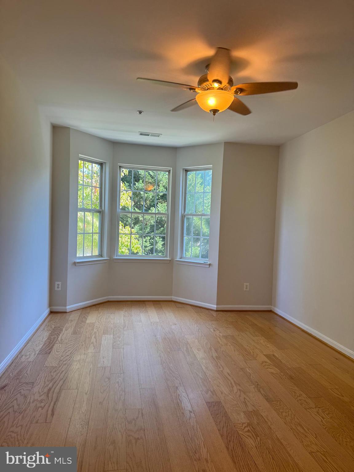 SCOTT'S CROSSING CONDO - Residential Lease