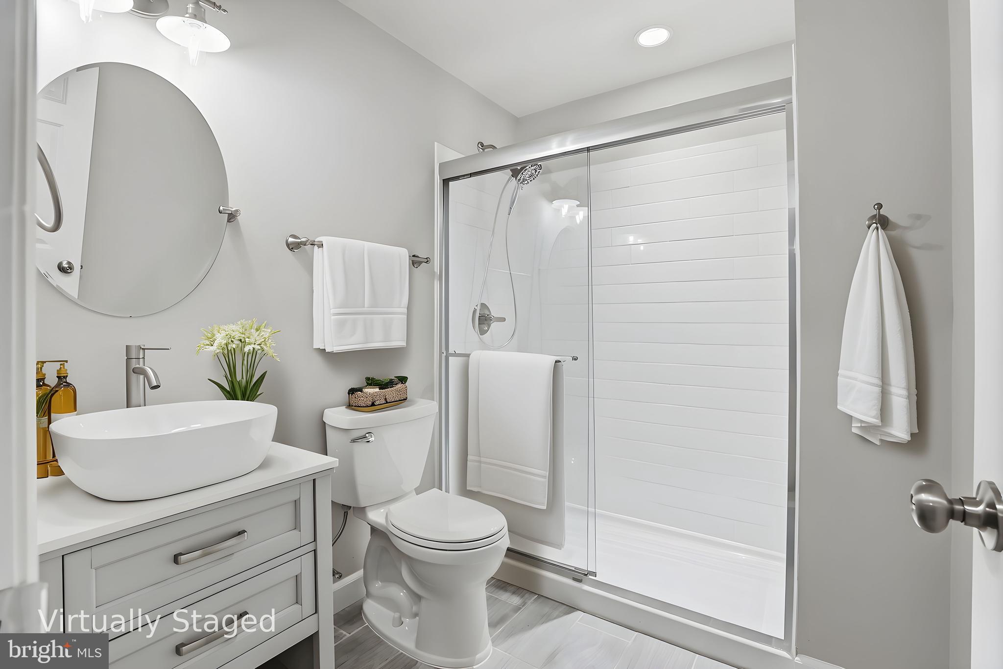 AVENDALE WOODLAND GROVE - Residential Lease