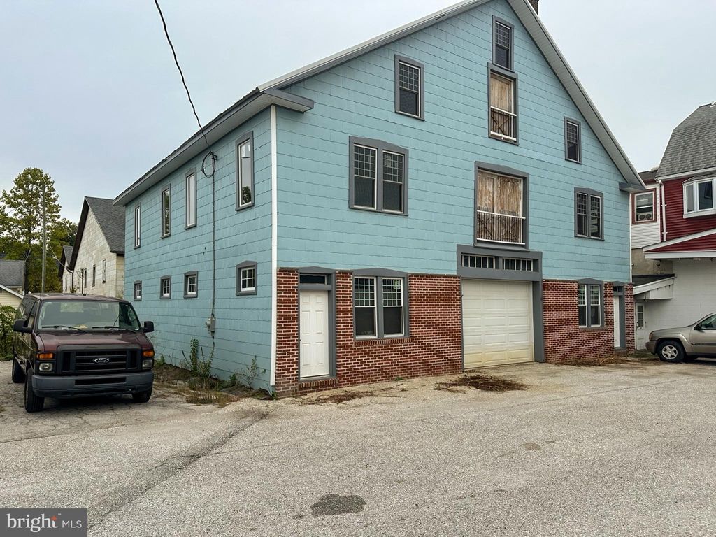 Photo of 9 Republic Alley, NEW FREEDOM, PA 17349 (MLS # PAYK2090472)