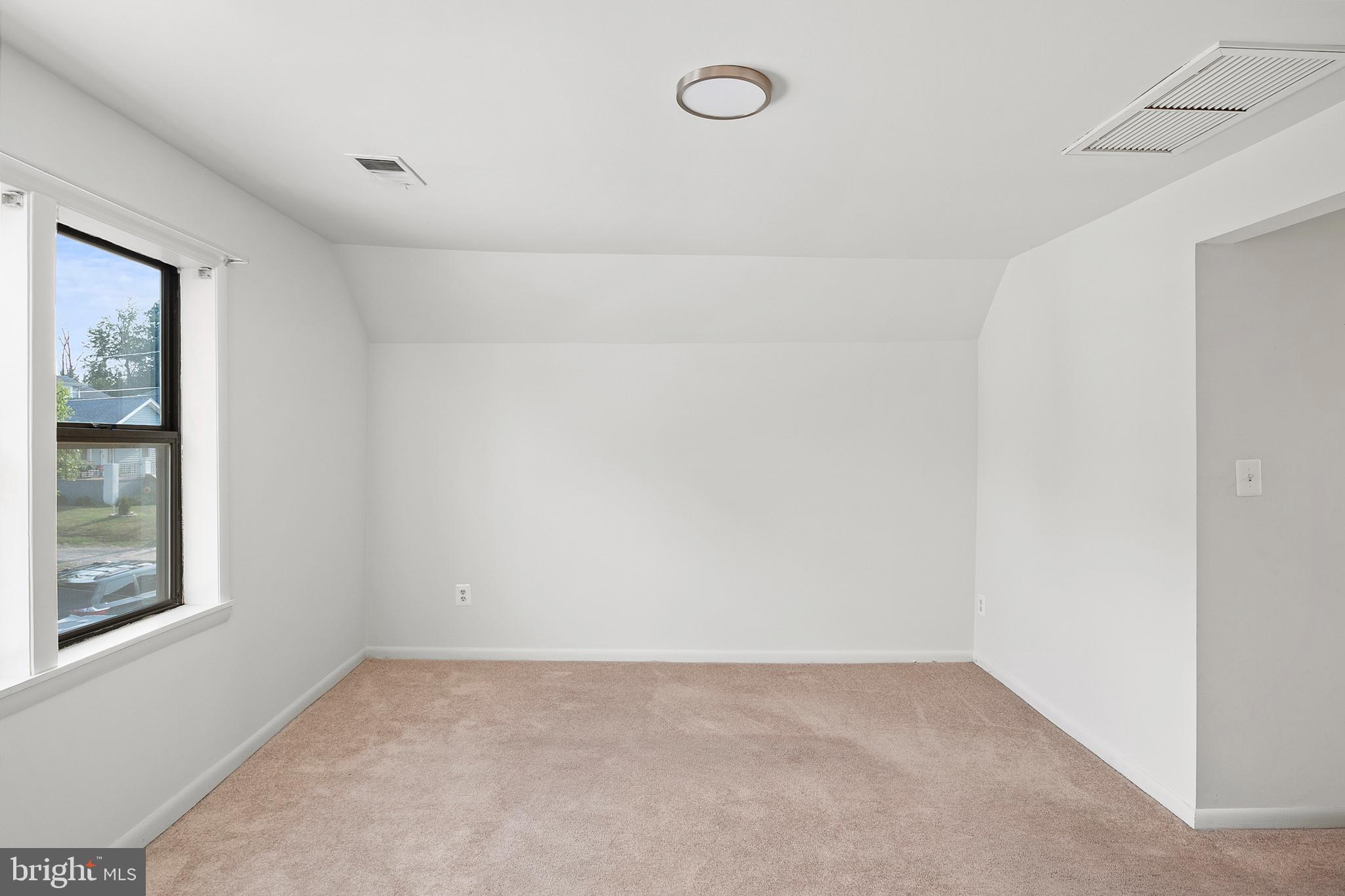 HALETHORPE - Residential Lease