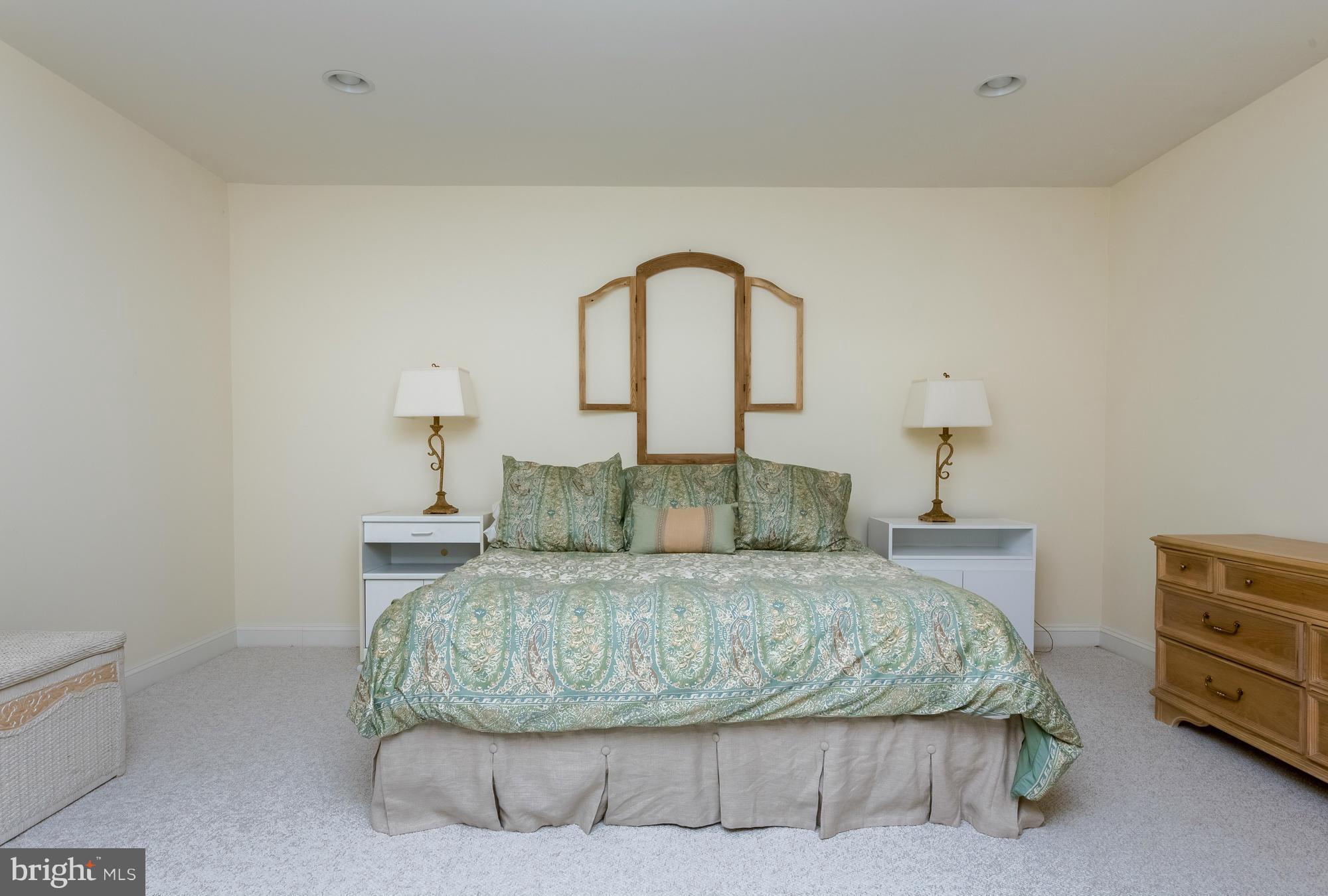 ASHLEY - Residential