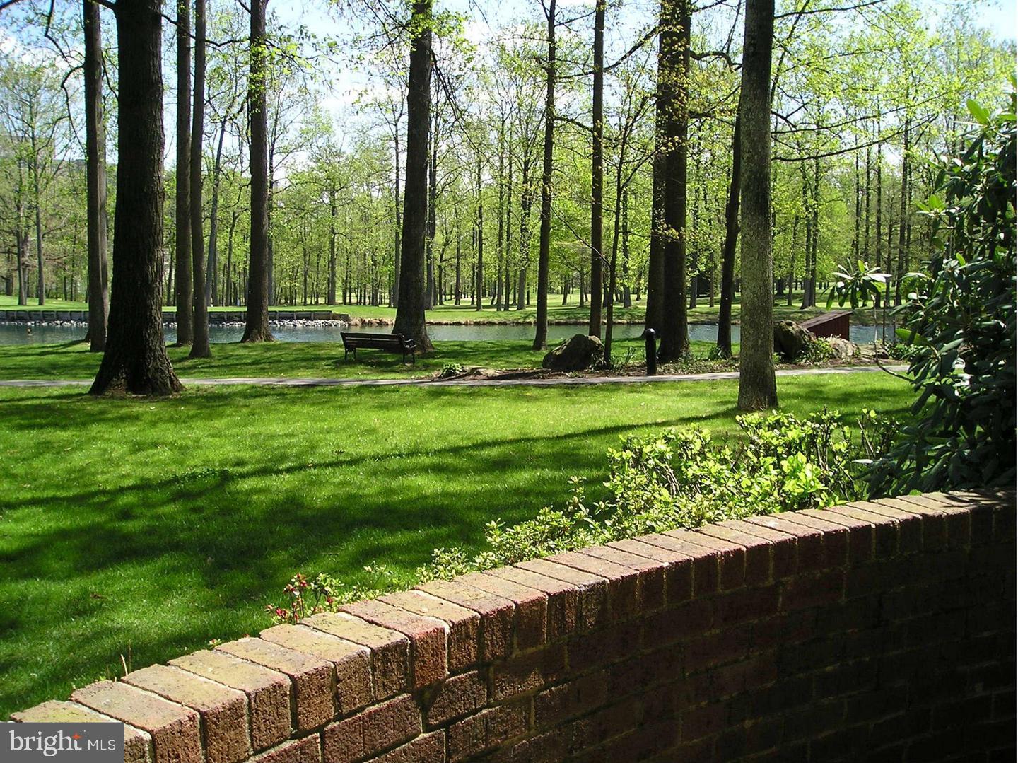 LEISURE WORLD - Residential Lease