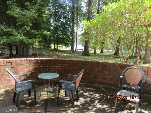 LEISURE WORLD - Residential Lease