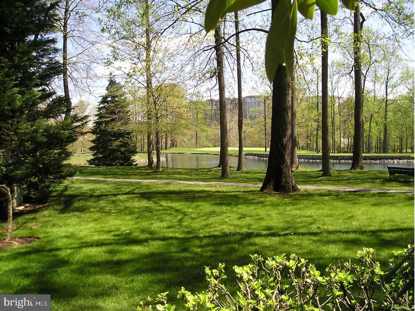 LEISURE WORLD - Residential Lease