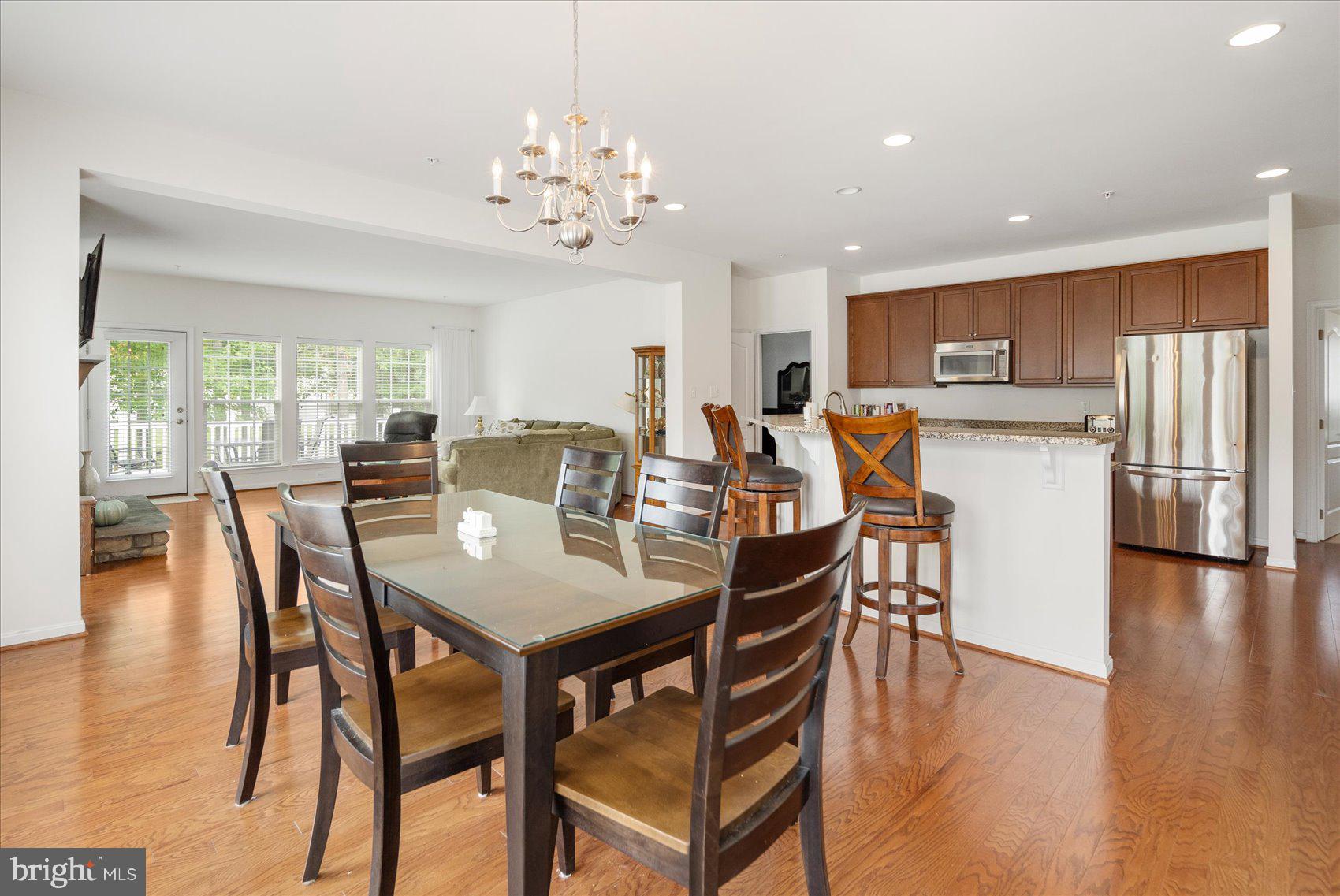 SLOOP COVE LANDING - Residential