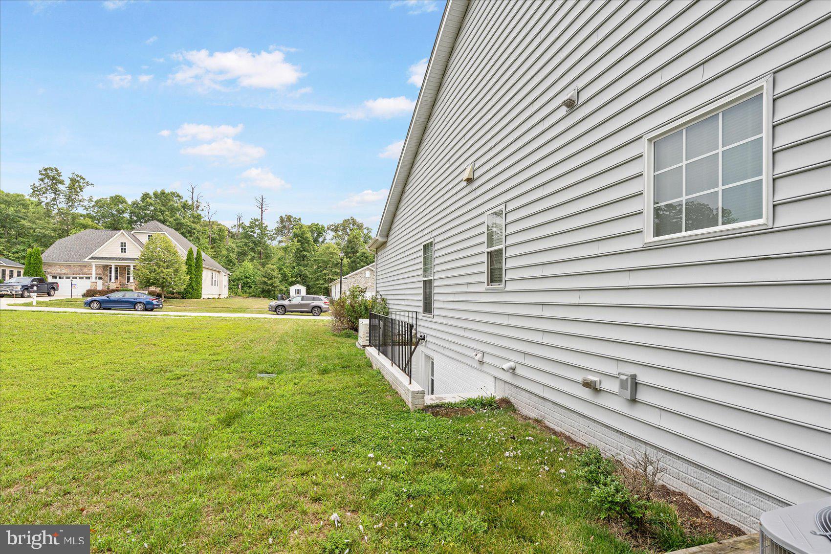 SLOOP COVE LANDING - Residential