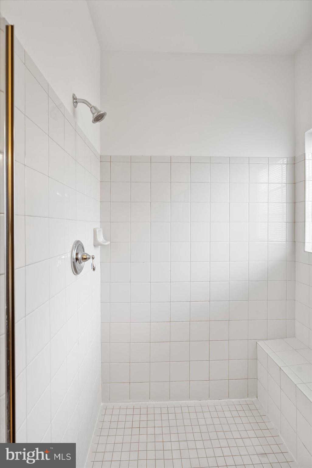 SLOOP COVE LANDING - Residential