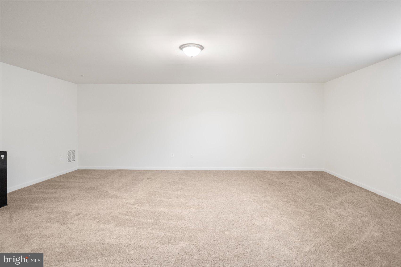 SLOOP COVE LANDING - Residential