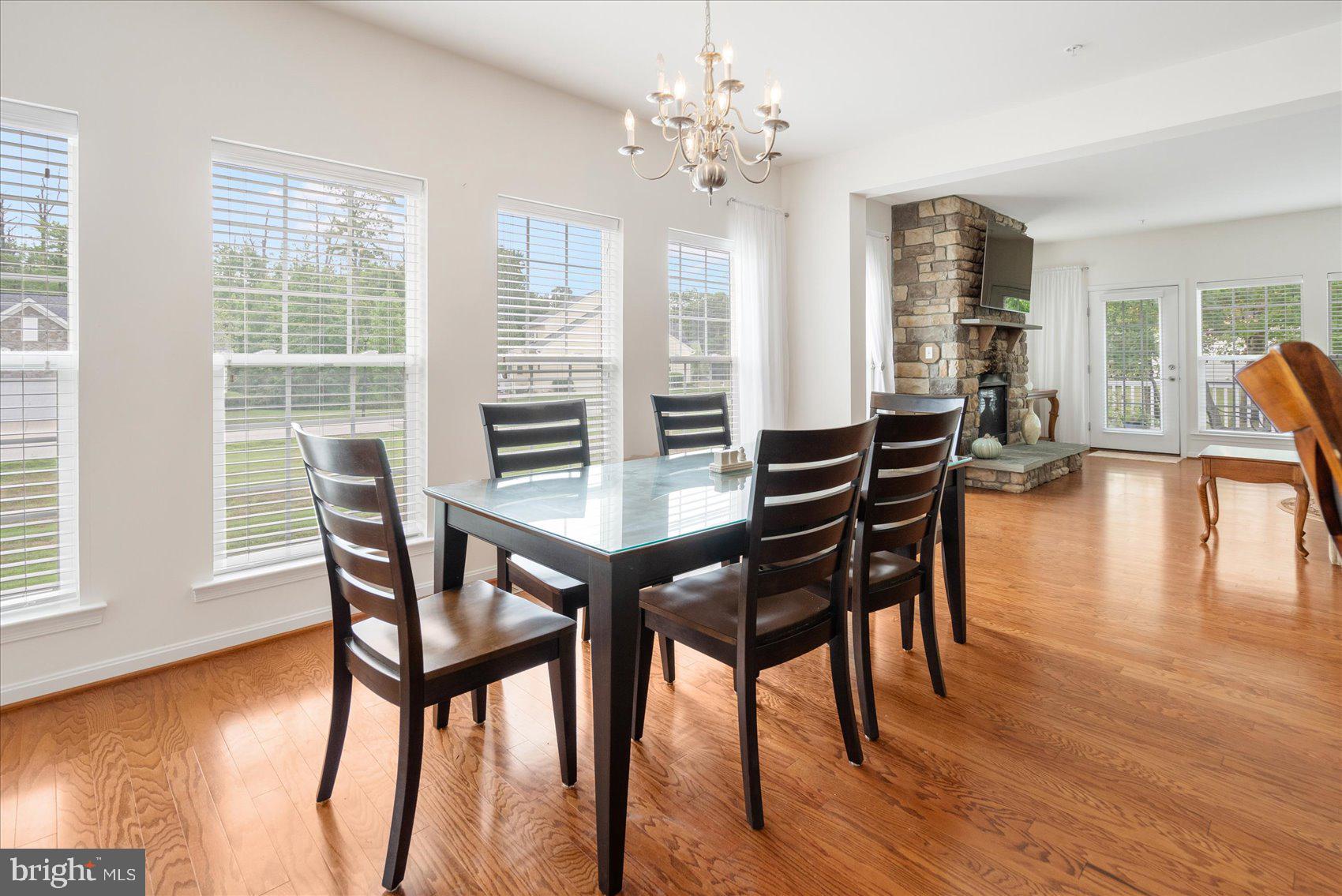 SLOOP COVE LANDING - Residential