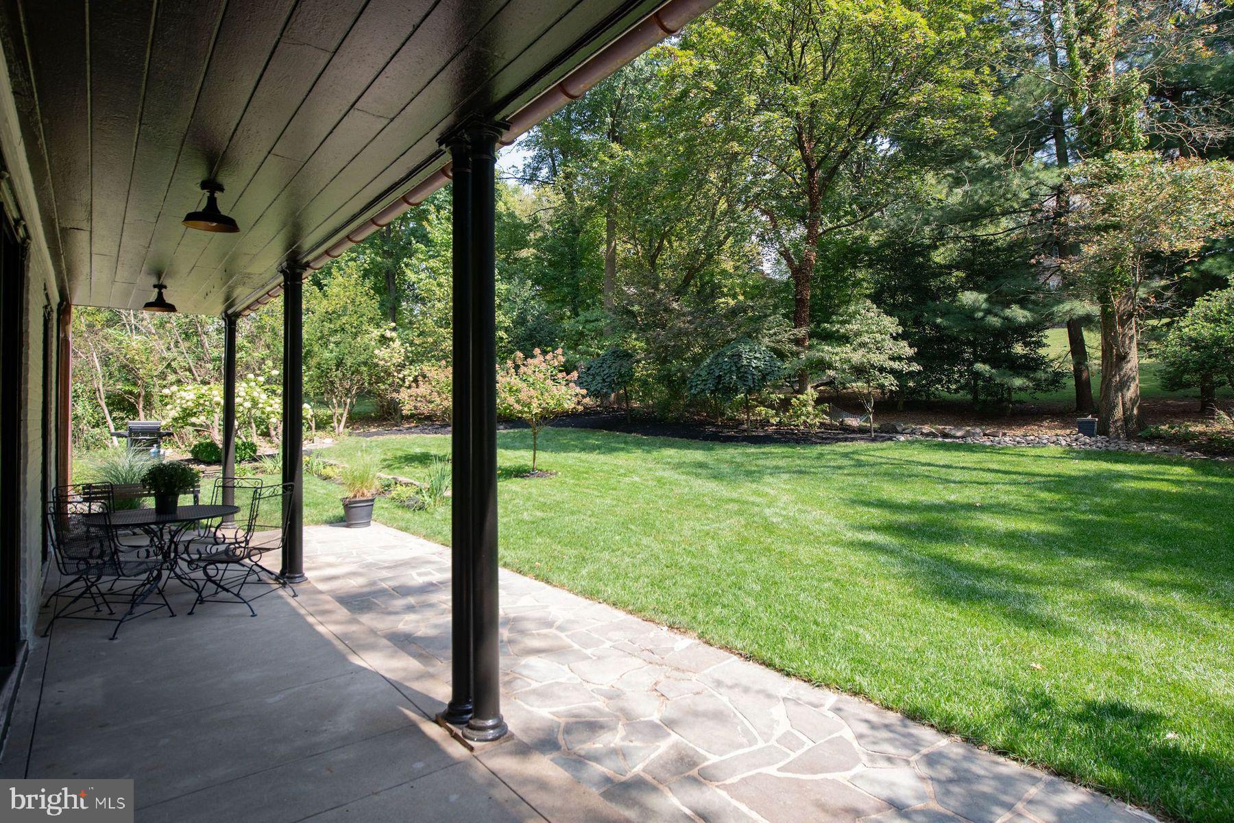 CHESTNUT HILL - Residential