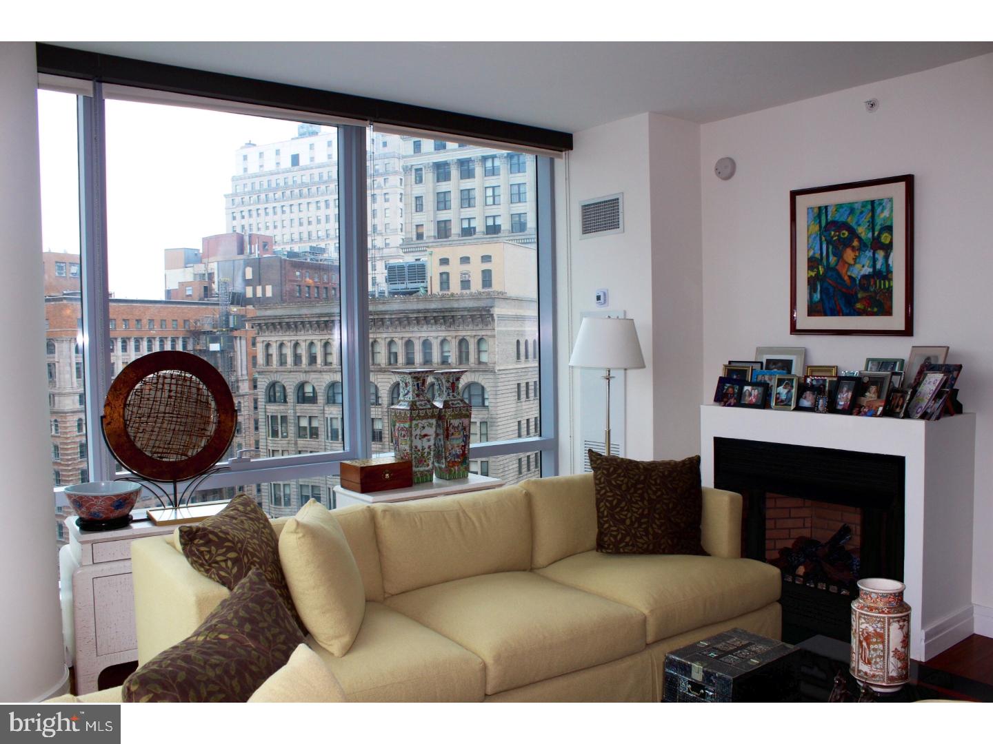 AVENUE OF THE ARTS - Residential