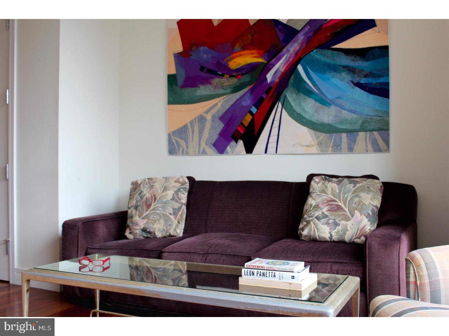 AVENUE OF THE ARTS - Residential