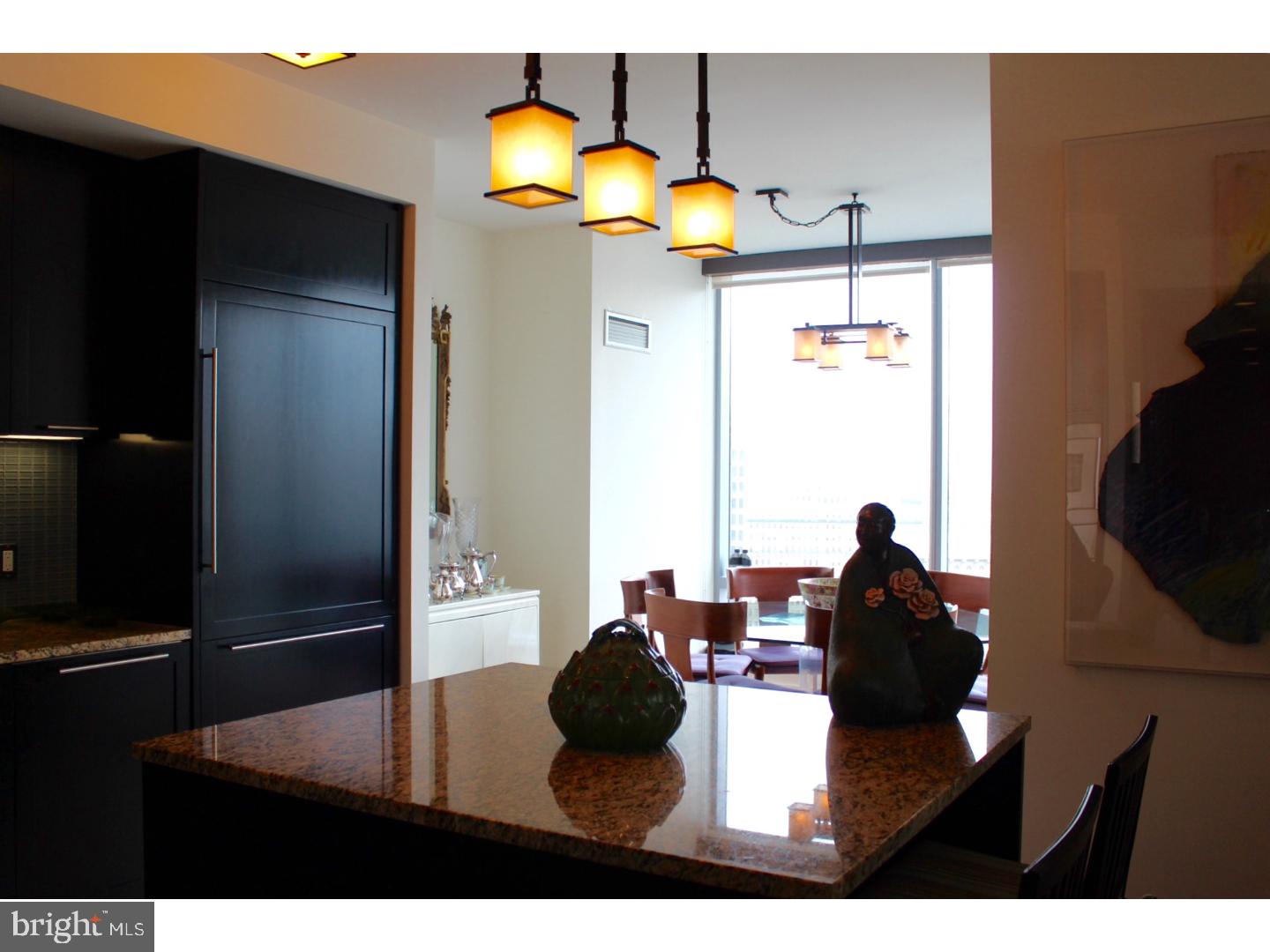 AVENUE OF THE ARTS - Residential