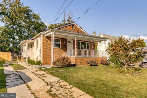 313 E WASHINGTON AVENUE MAGNOLIA NJ 08049