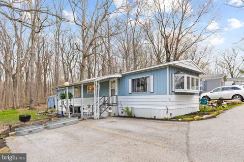 748 Azalea Lane, Gap, PA MLS: PALA2068194