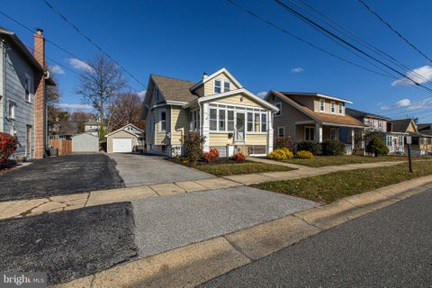 Homes For Sale - 15 Winston Avenue<br/> WILMINGTON, DE 19804