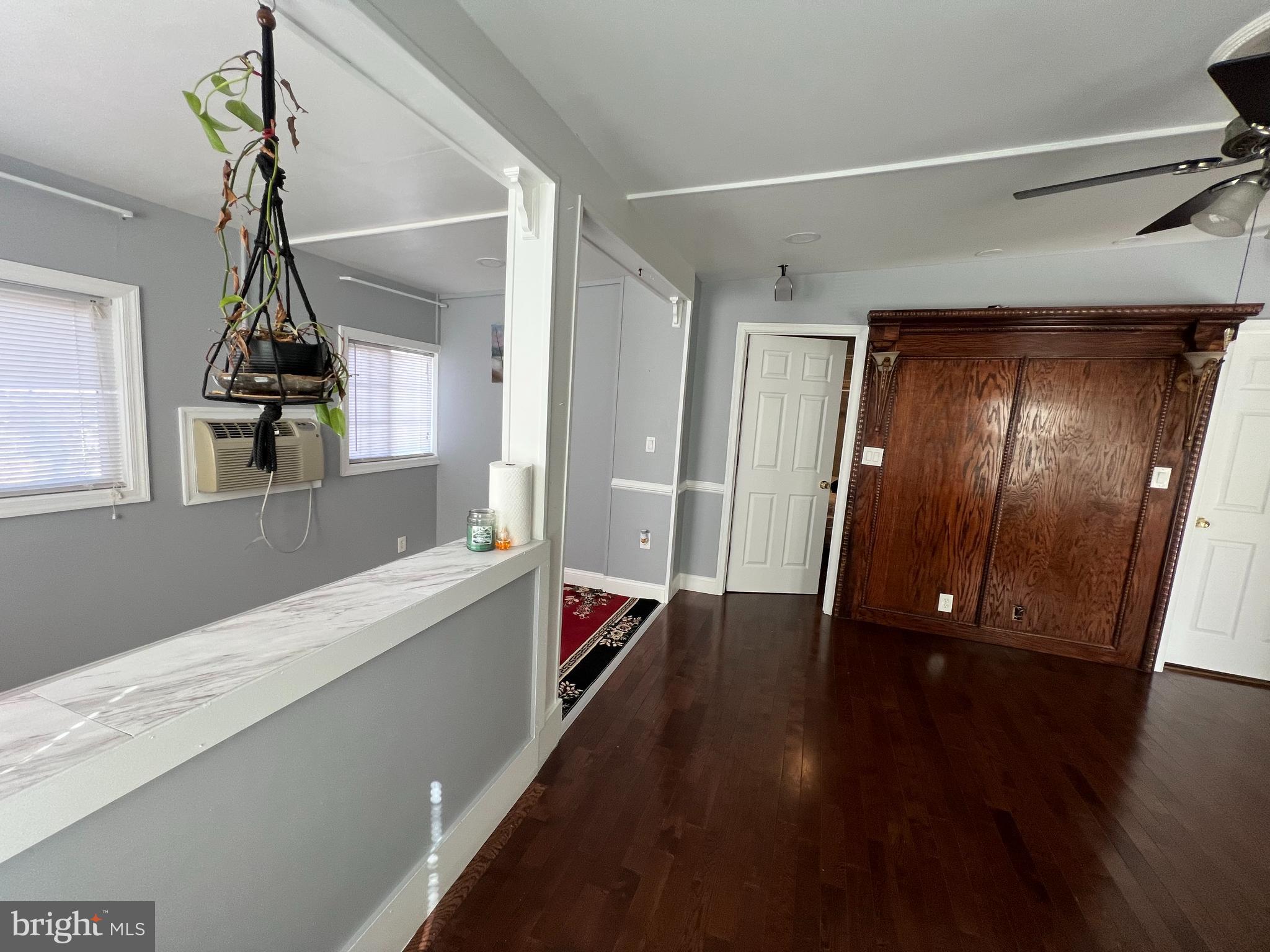 CONNECTICUT AVENUE ESTATES - Residential Income