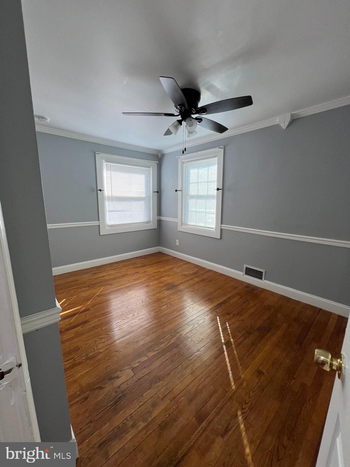 CONNECTICUT AVENUE ESTATES - Residential Income