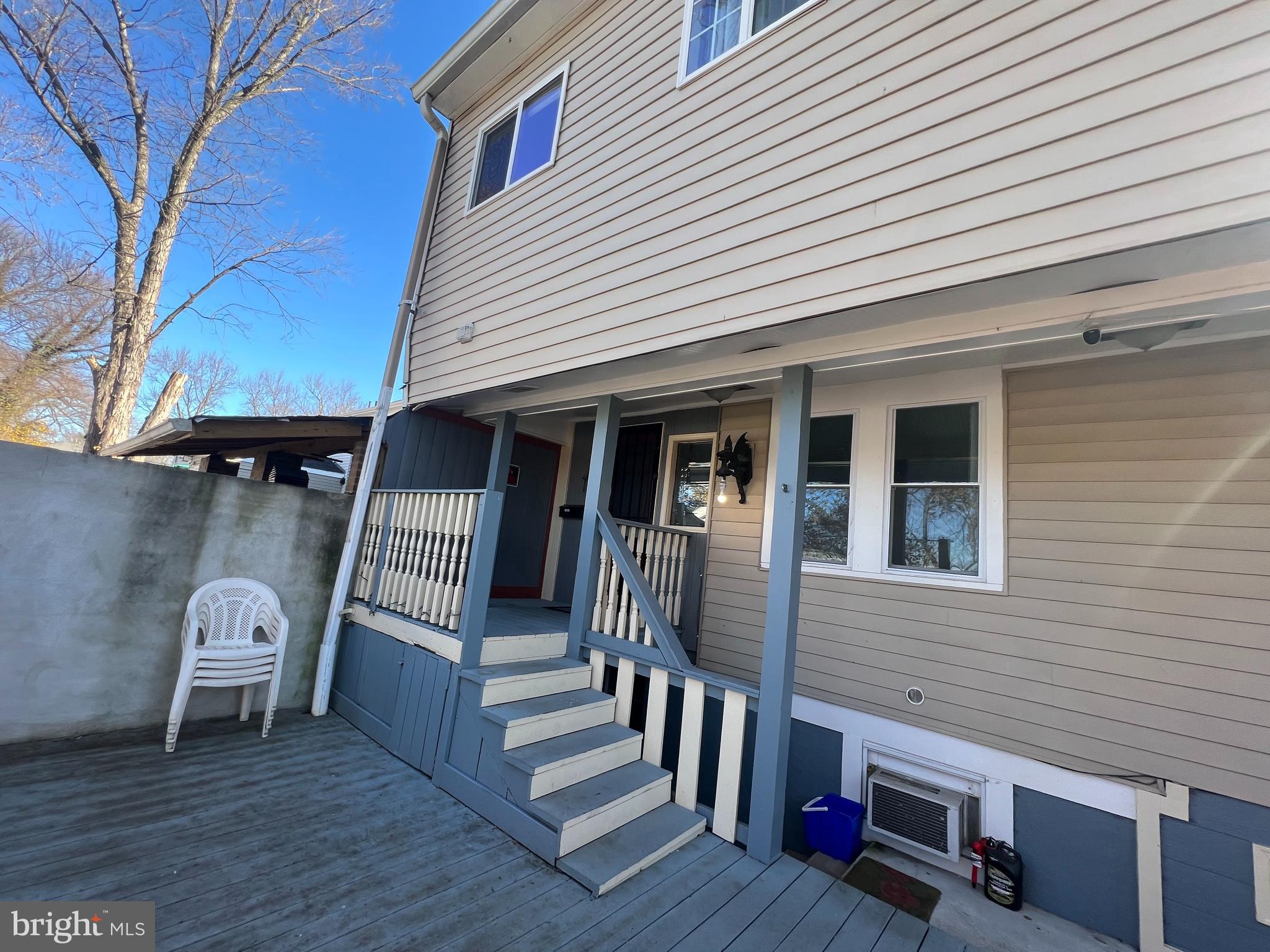 CONNECTICUT AVENUE ESTATES - Residential Income