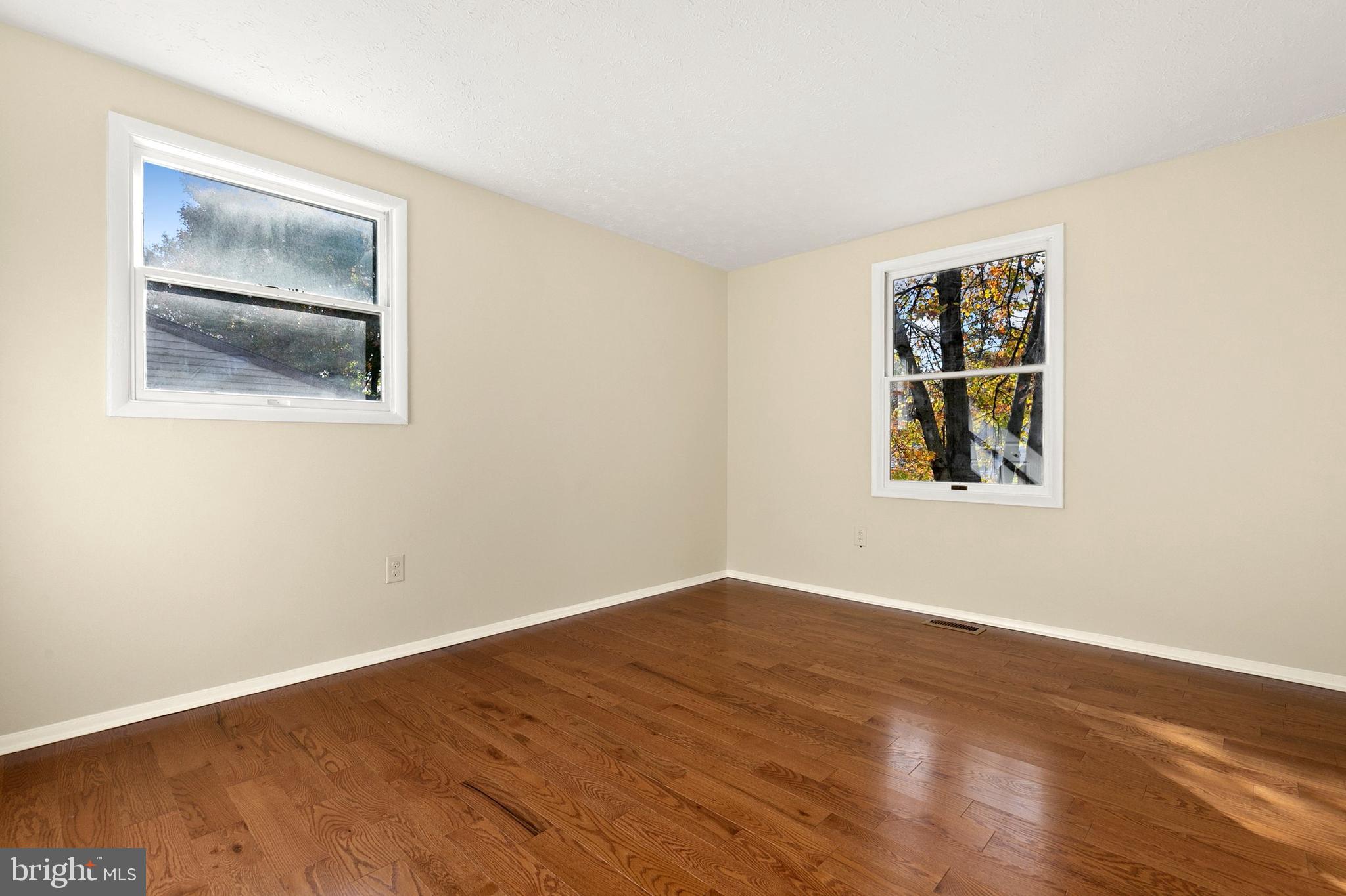 GUNNERS VIEW - Residential