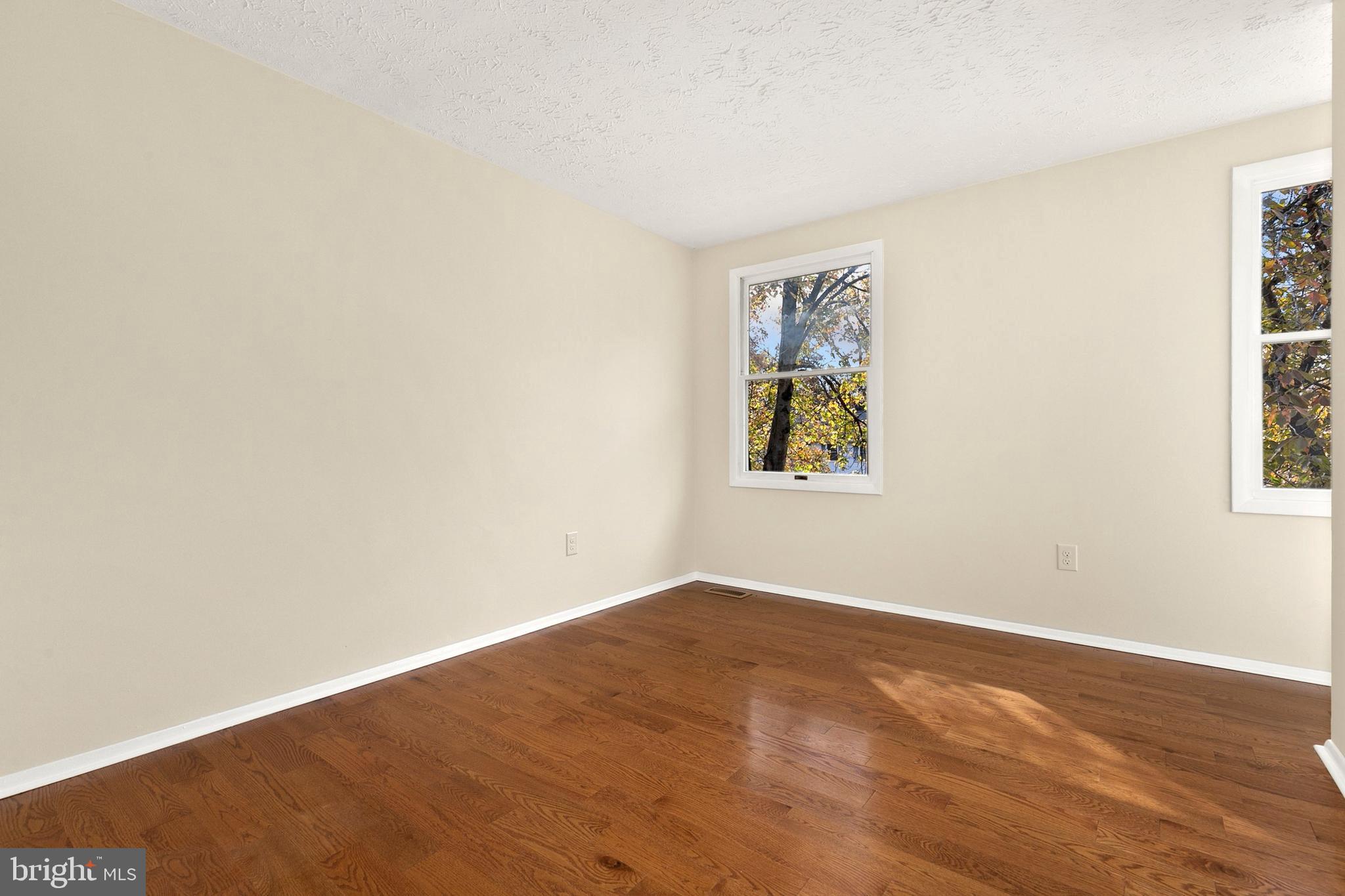 GUNNERS VIEW - Residential